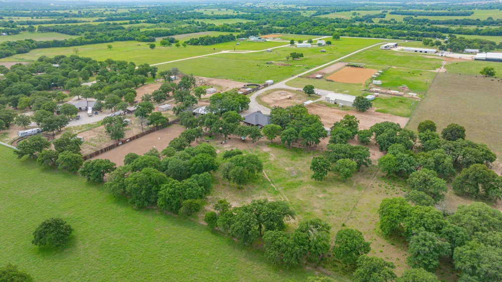 6363 E Fm 1188 Bluff Dale, TX 76433