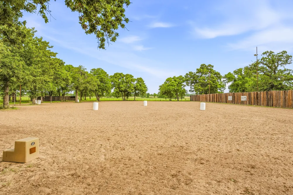 6363 E Fm 1188 Bluff Dale, TX 76433