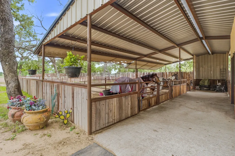 6363 E Fm 1188 Bluff Dale, TX 76433