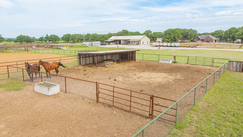 6363 E Fm 1188 Bluff Dale, TX 76433