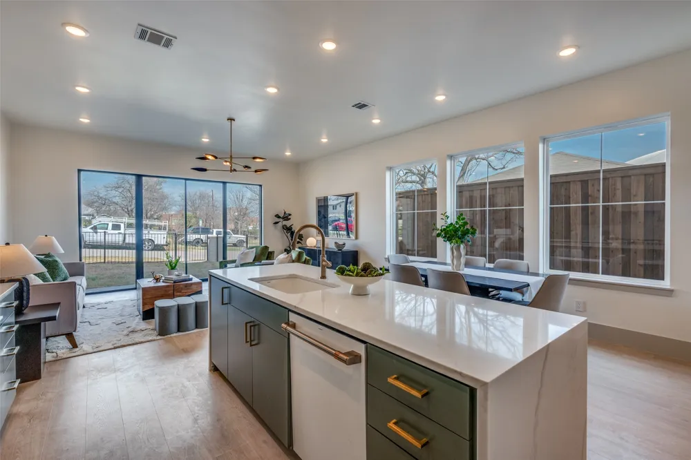 3613 lafayette Fort Worth, TX 76107