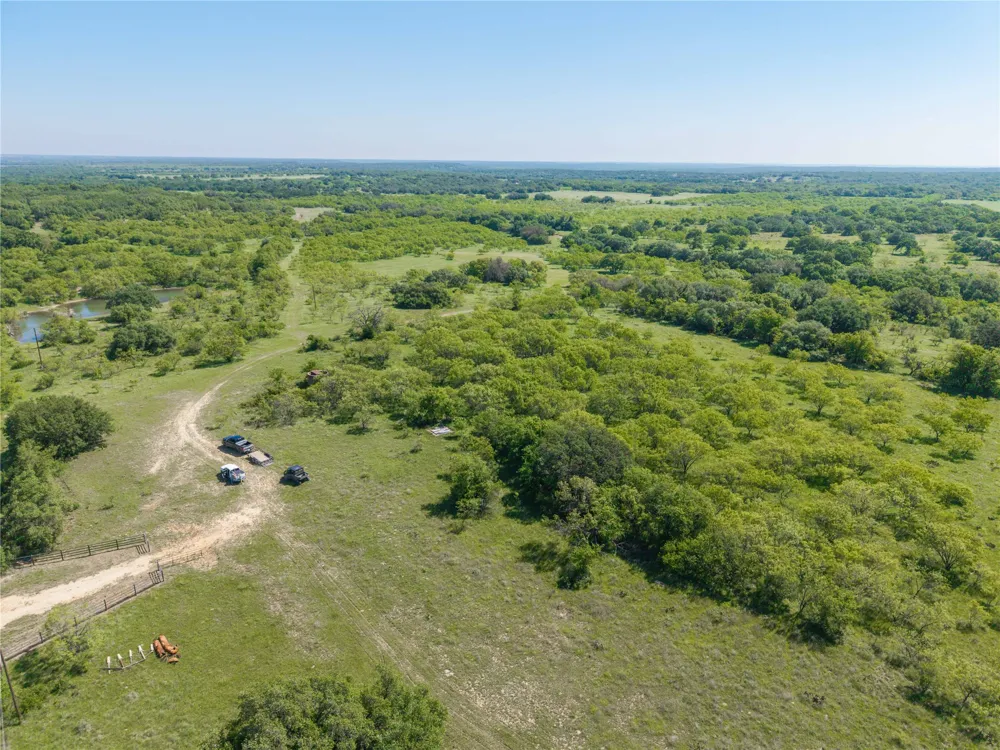 91 Co Rd 370 Carbon, TX 76435
