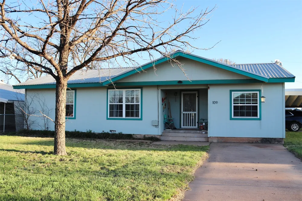 109 Novice Road Winters, TX 79567