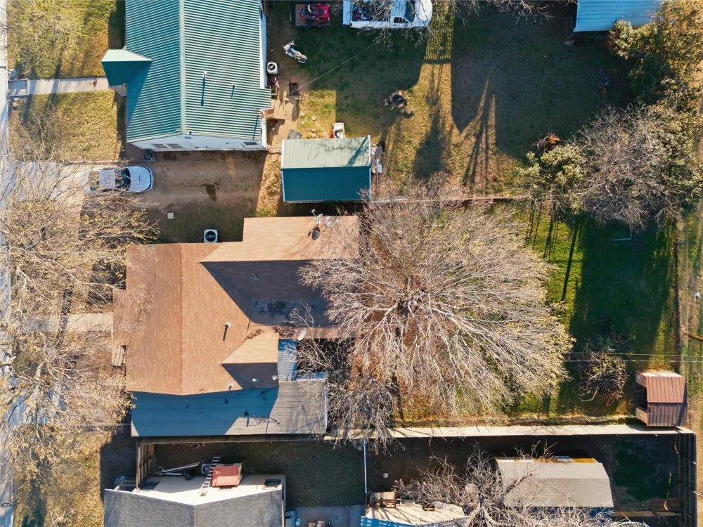 1503 W 10th Street McGregor, TX 76657