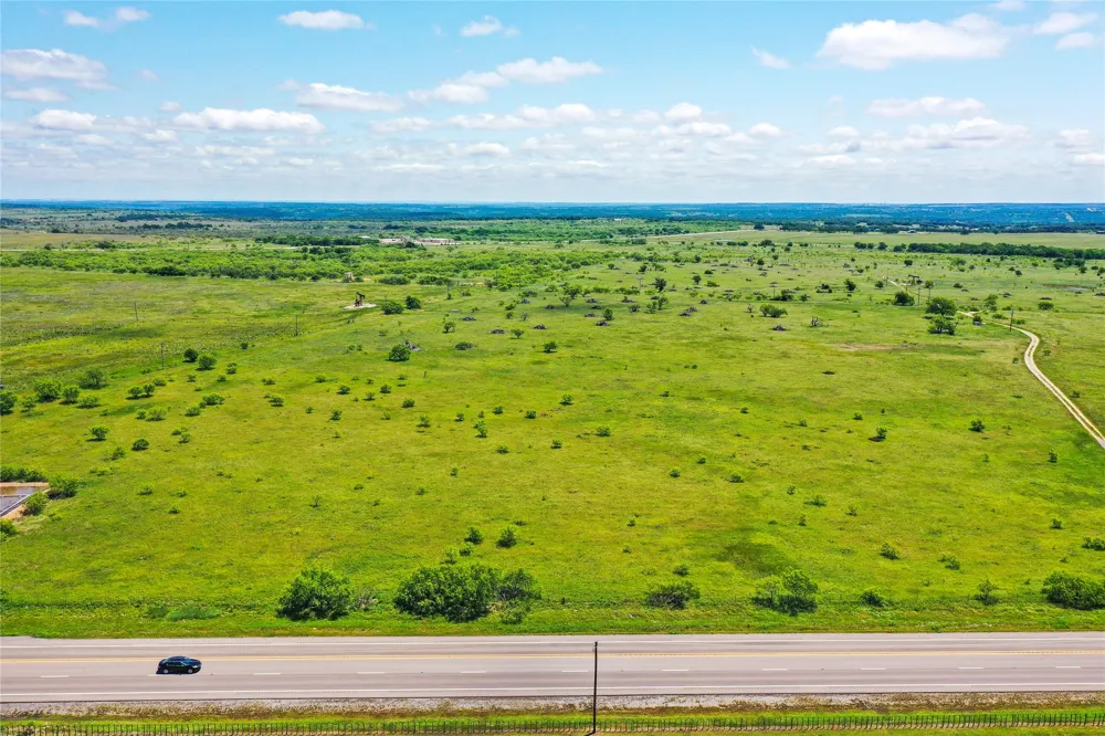 55 281 Highway Jacksboro, TX 76458