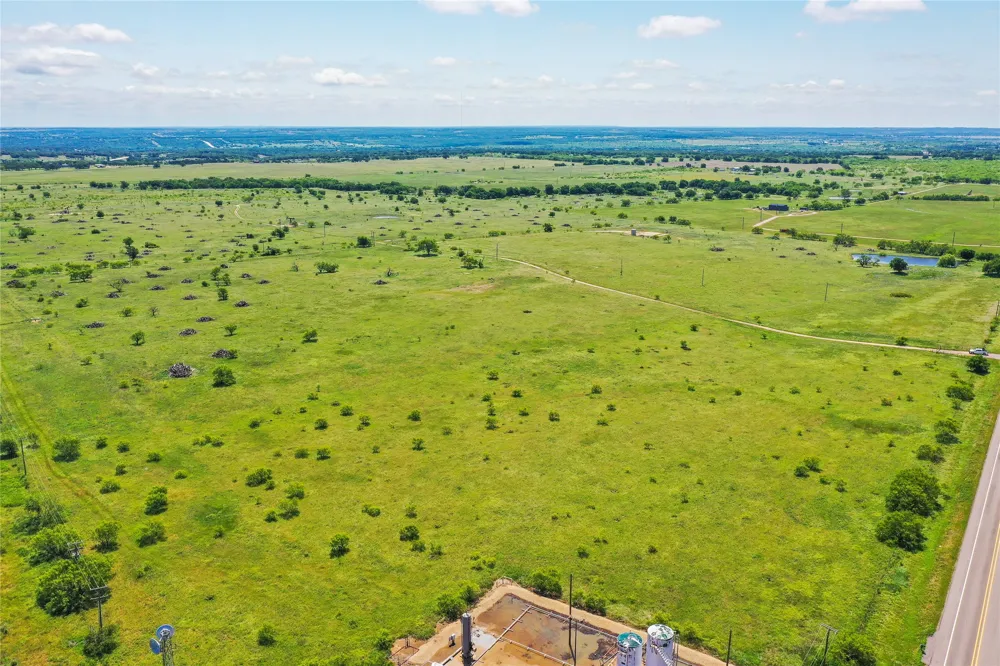 55 281 Highway Jacksboro, TX 76458