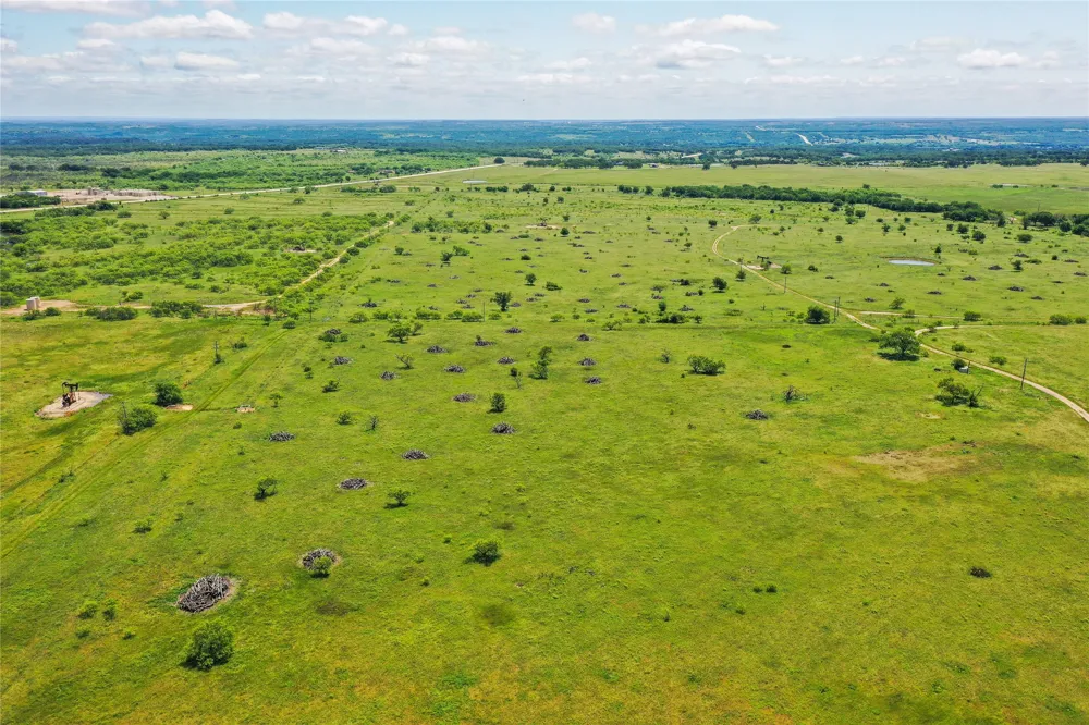 55 281 Highway Jacksboro, TX 76458