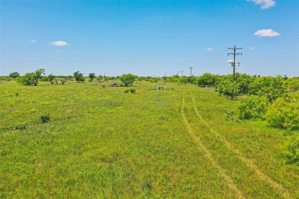 55 281 Highway Jacksboro, TX 76458