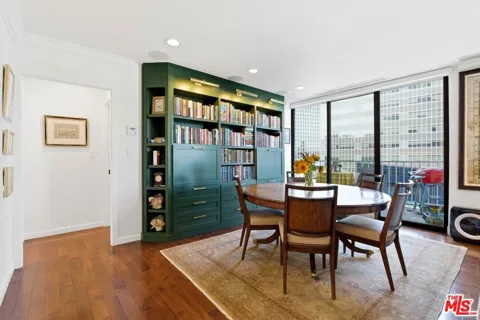 2160 Century Parkway #411