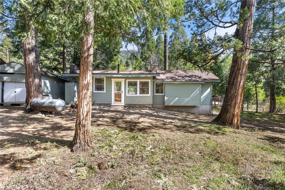 25455 Tahquitz Idyllwild, CA 92549