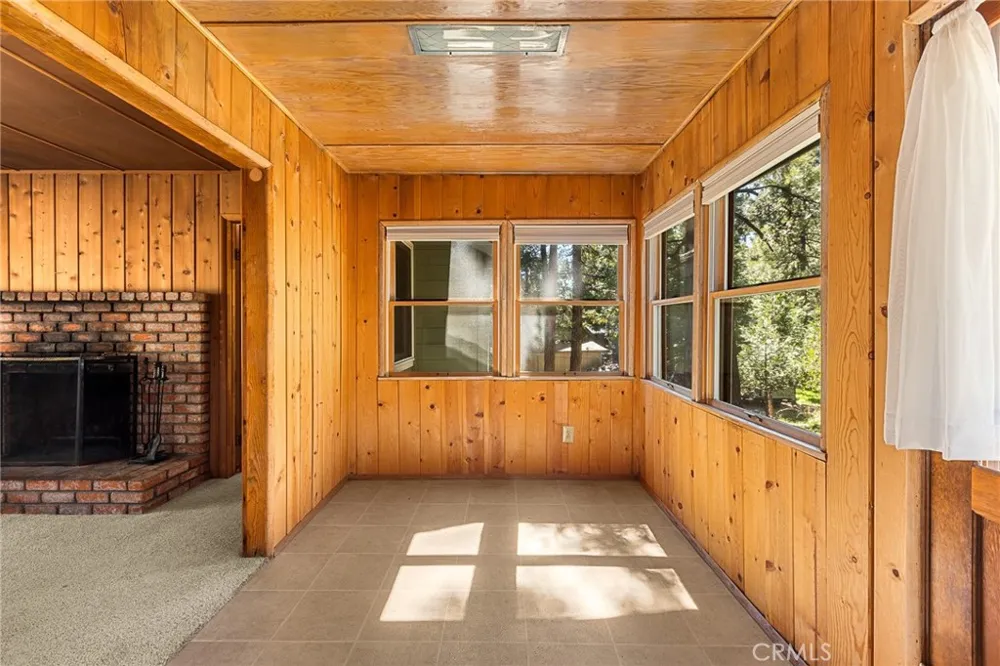 25455 Tahquitz Idyllwild, CA 92549