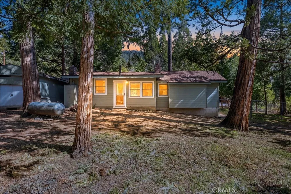 25455 Tahquitz Idyllwild, CA 92549