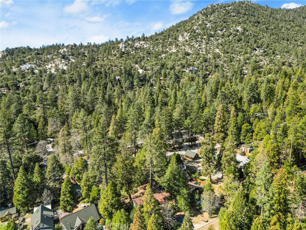 25455 Tahquitz Idyllwild, CA 92549