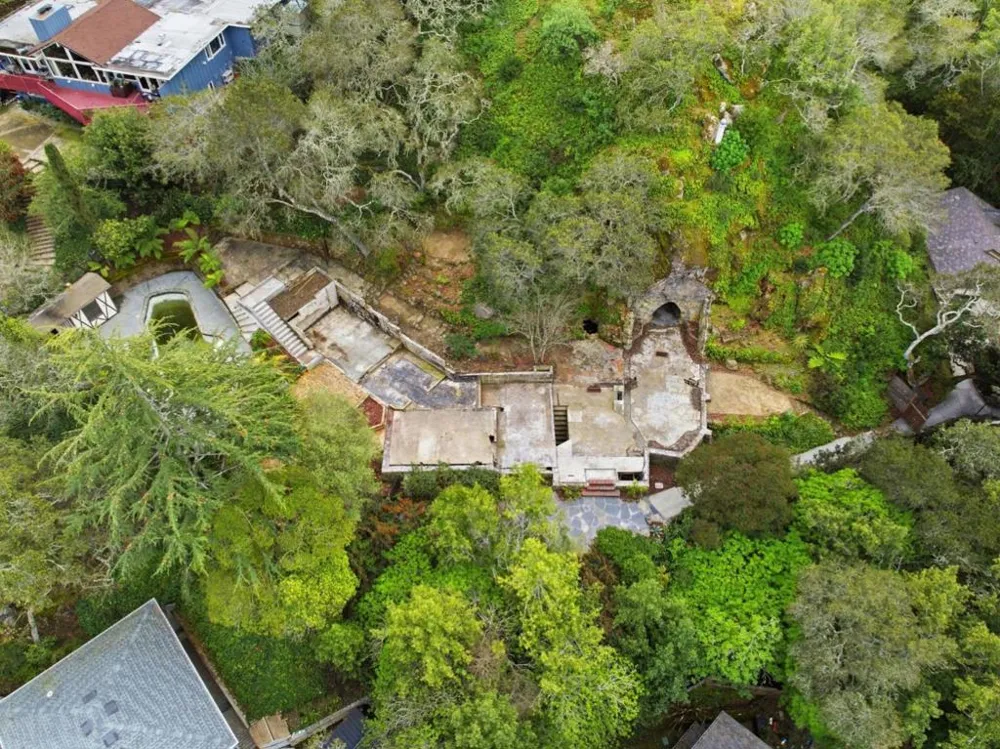 3035 Canyon Road Burlingame, CA 94010