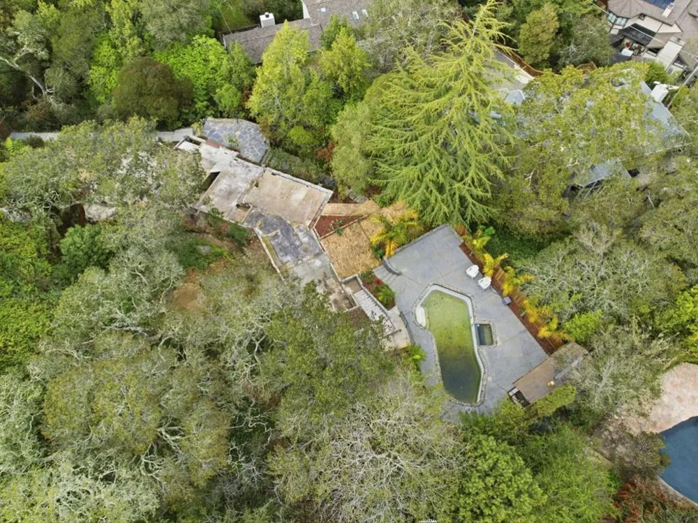 3035 Canyon Road Burlingame, CA 94010