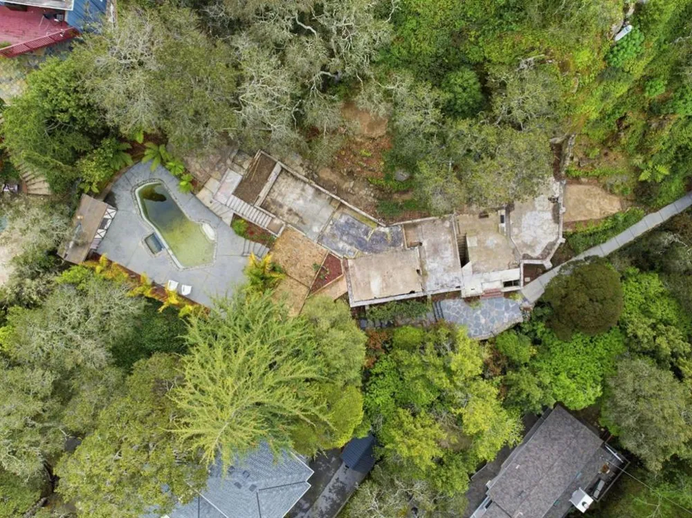 3035 Canyon Road Burlingame, CA 94010