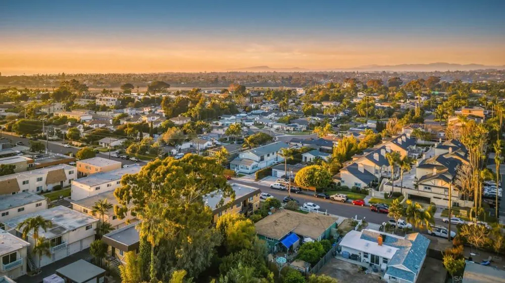 965 Home Ave Carlsbad, CA 92008