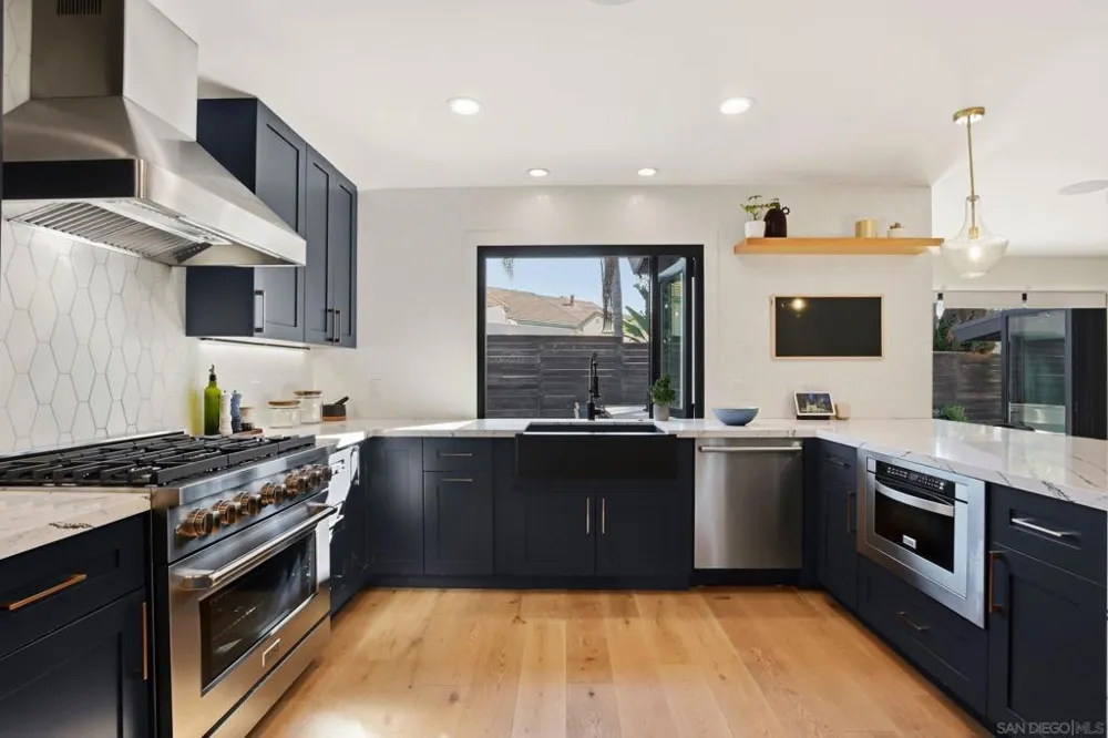 965 Home Ave Carlsbad, CA 92008