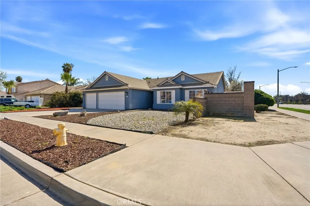 865 Avalon Drive Lemoore, CA 93245