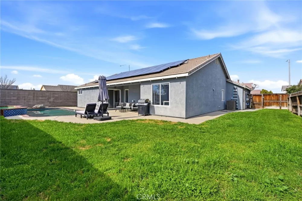 865 Avalon Drive Lemoore, CA 93245