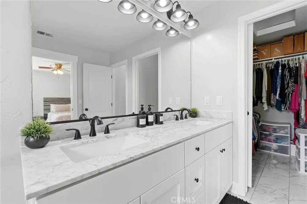 865 Avalon Drive Lemoore, CA 93245