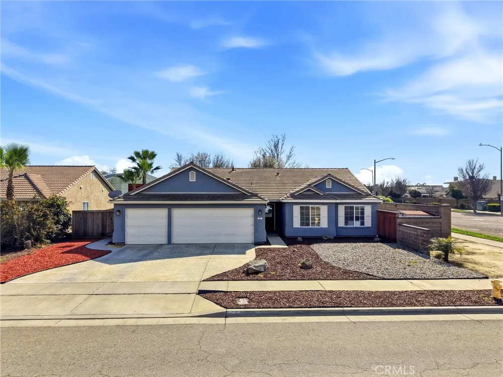 865 Avalon Drive Lemoore, CA 93245