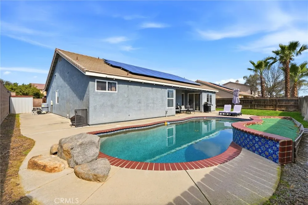 865 Avalon Drive Lemoore, CA 93245