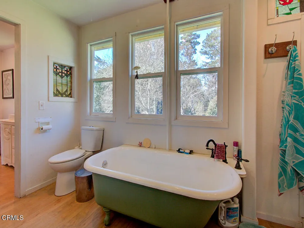 14100 Prairie Way Mendocino, CA 95460