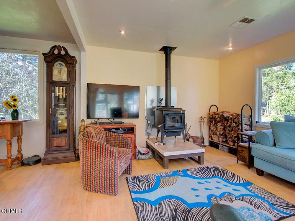 14100 Prairie Way Mendocino, CA 95460