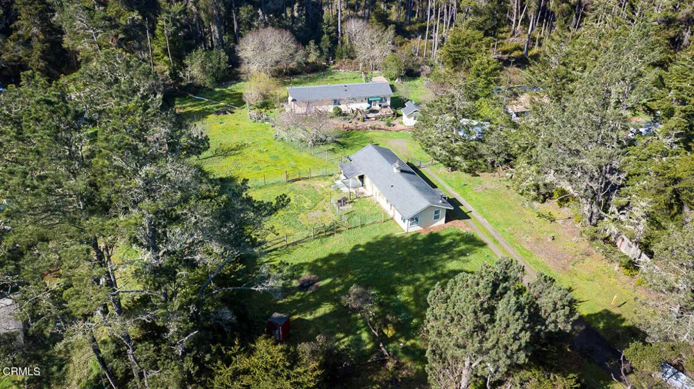 14100 Prairie Way Mendocino, CA 95460