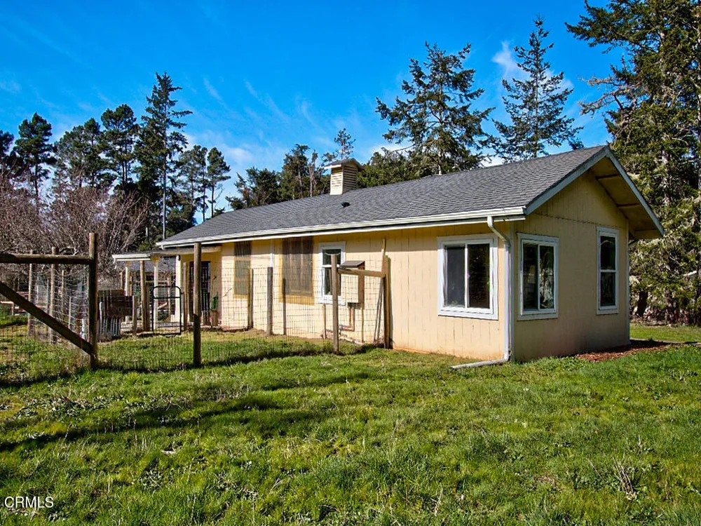 14100 Prairie Way Mendocino, CA 95460