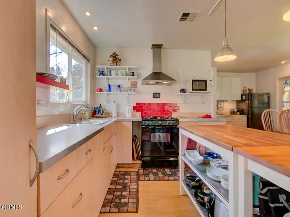 14100 Prairie Way Mendocino, CA 95460