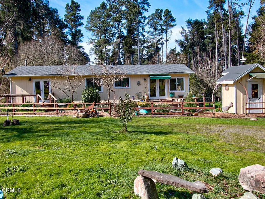 14100 Prairie Way Mendocino, CA 95460