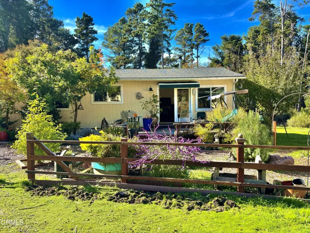 14100 Prairie Way Mendocino, CA 95460