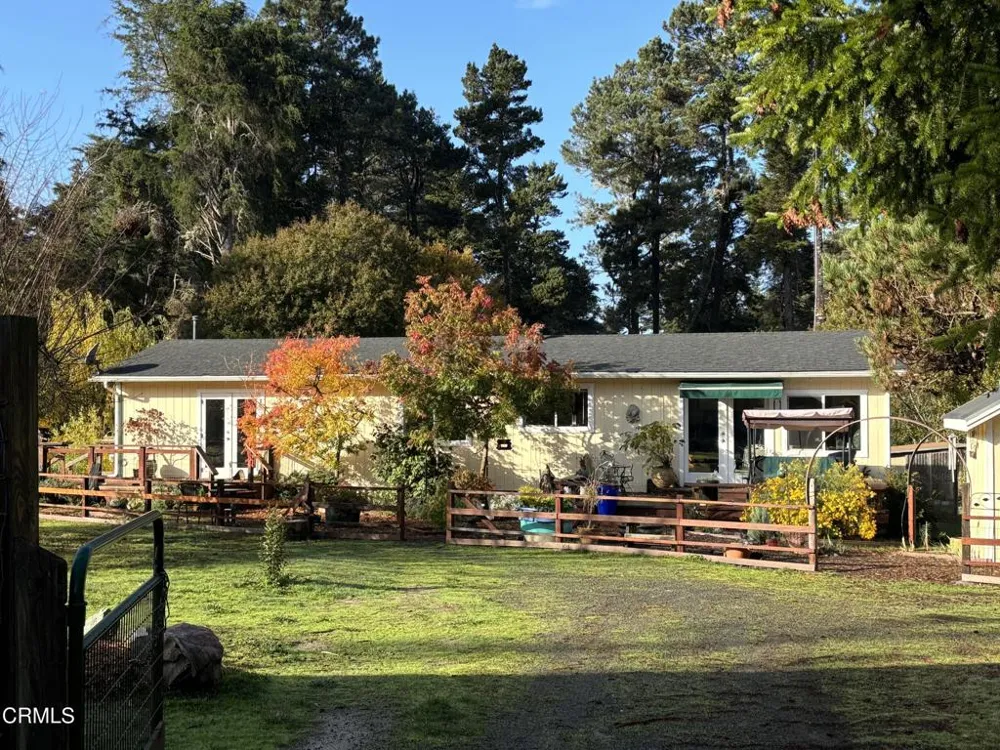 14100 Prairie Way Mendocino, CA 95460