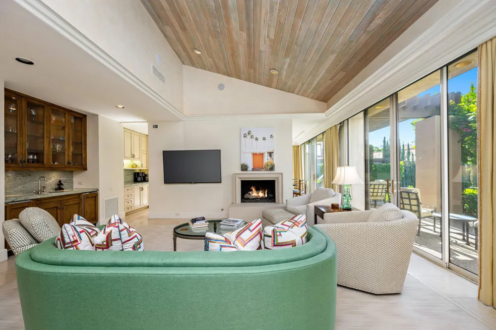 74675 Arroyo Drive Indian Wells, CA 92210