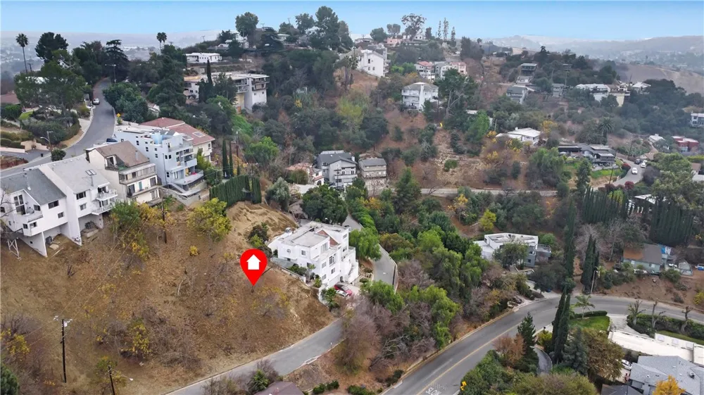 1818 Peterson Avenue South Pasadena, CA 91030