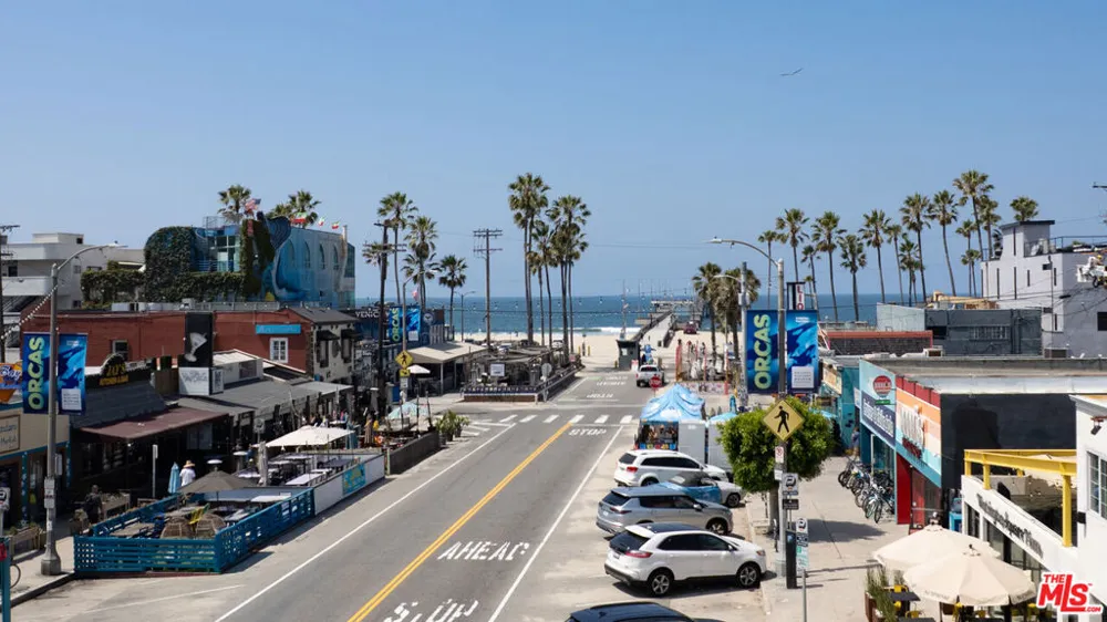 123 Channel Pointe Mall Marina del Rey, CA 90292