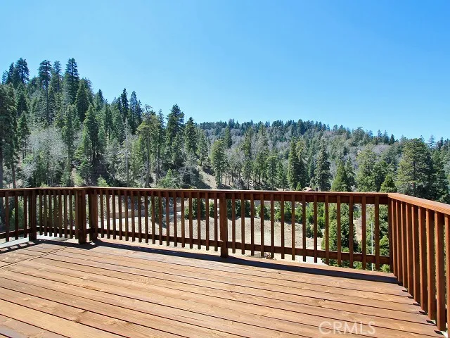 28432 Fresh Spring Lane Lake Arrowhead, CA 92352
