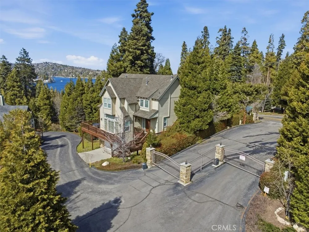 28432 Fresh Spring Lane Lake Arrowhead, CA 92352