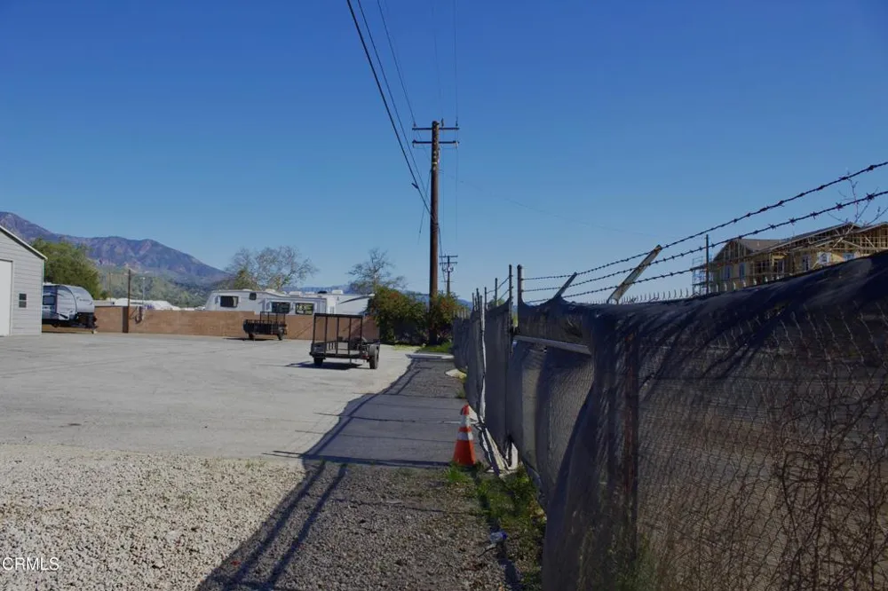 18021 E Telegraph Road Santa Paula, CA 93060