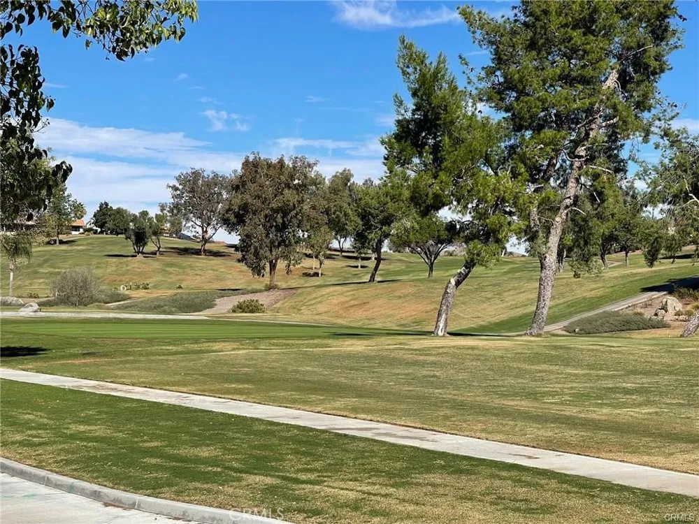 30741 Early Round Drive Canyon Lake, CA 92587