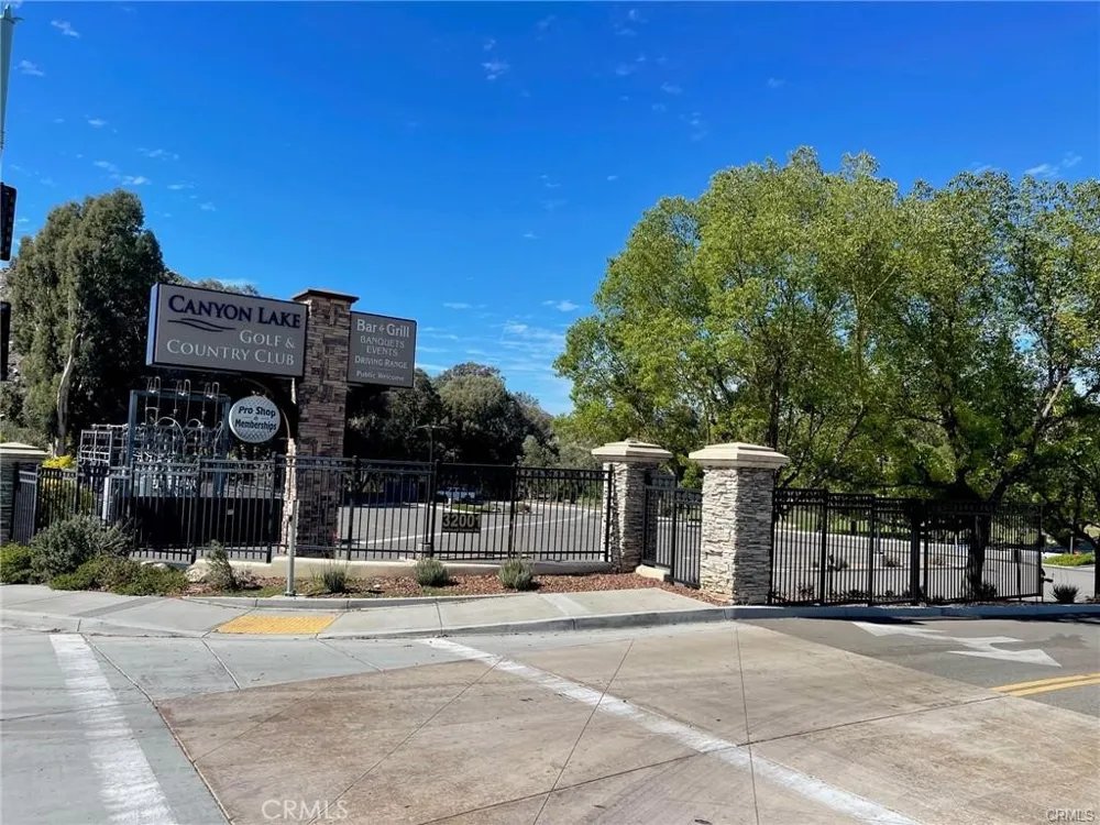 30741 Early Round Drive Canyon Lake, CA 92587