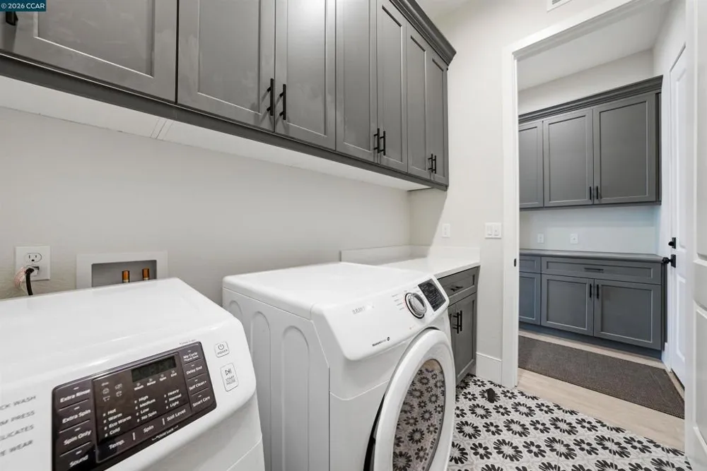 1501 Empire Dr Lodi, CA 95242