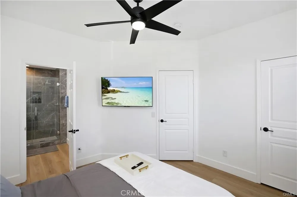 23679 Ridgeway Mission Viejo, CA 92692
