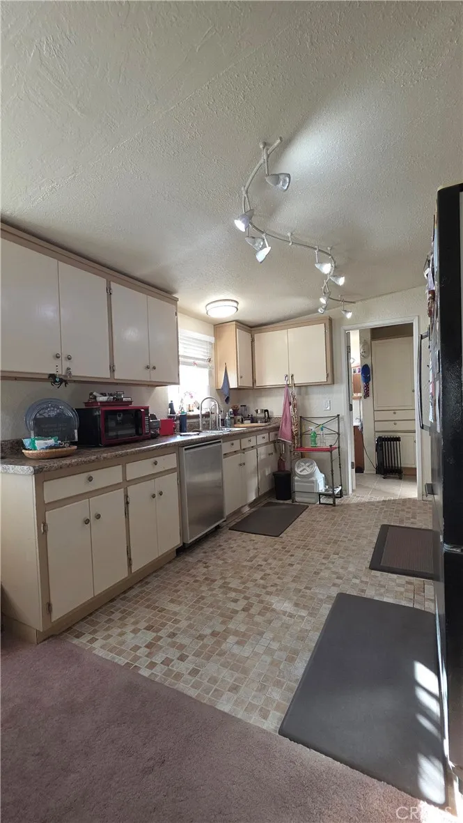 47527 Silver Valley Road Newberry Springs, CA 92365