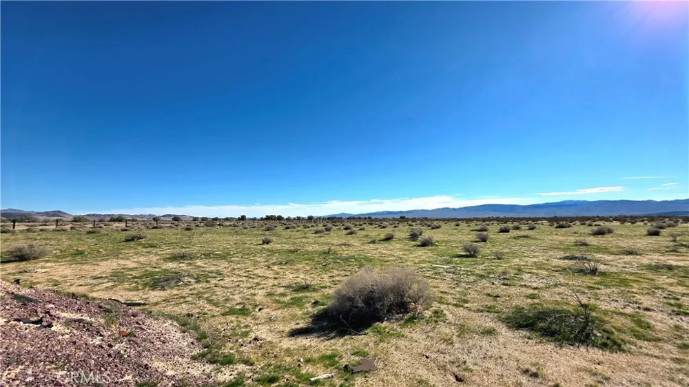 47527 Silver Valley Road Newberry Springs, CA 92365