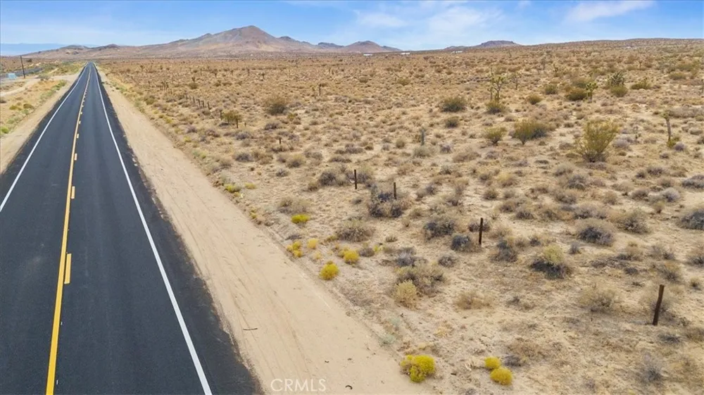 Seirra hwy Rosamond, CA 93560