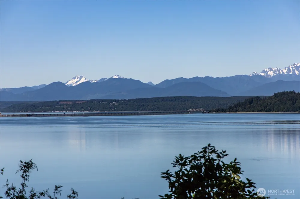 35275 Hood Canal Drive NE Kingston, WA 98346