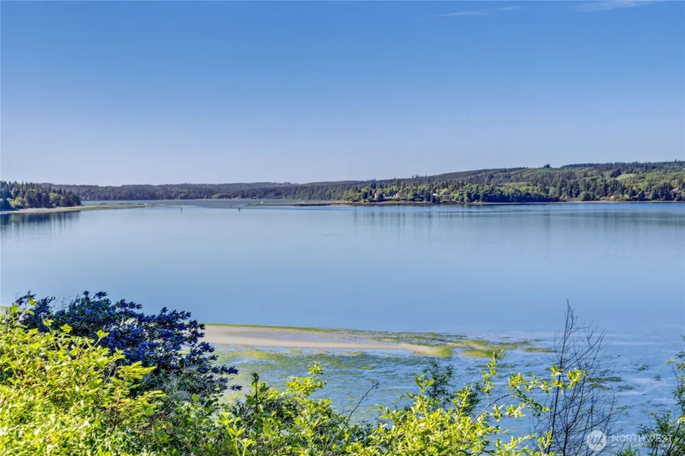 35275 Hood Canal Drive NE Kingston, WA 98346